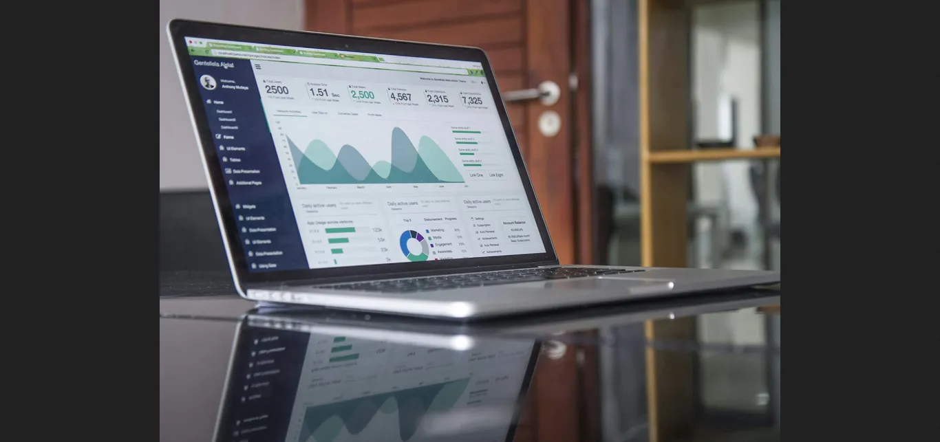 Omnichannel Retail Management: Unifying Physical Store POS with E-Commerce Inventory & Customer Loyalty
